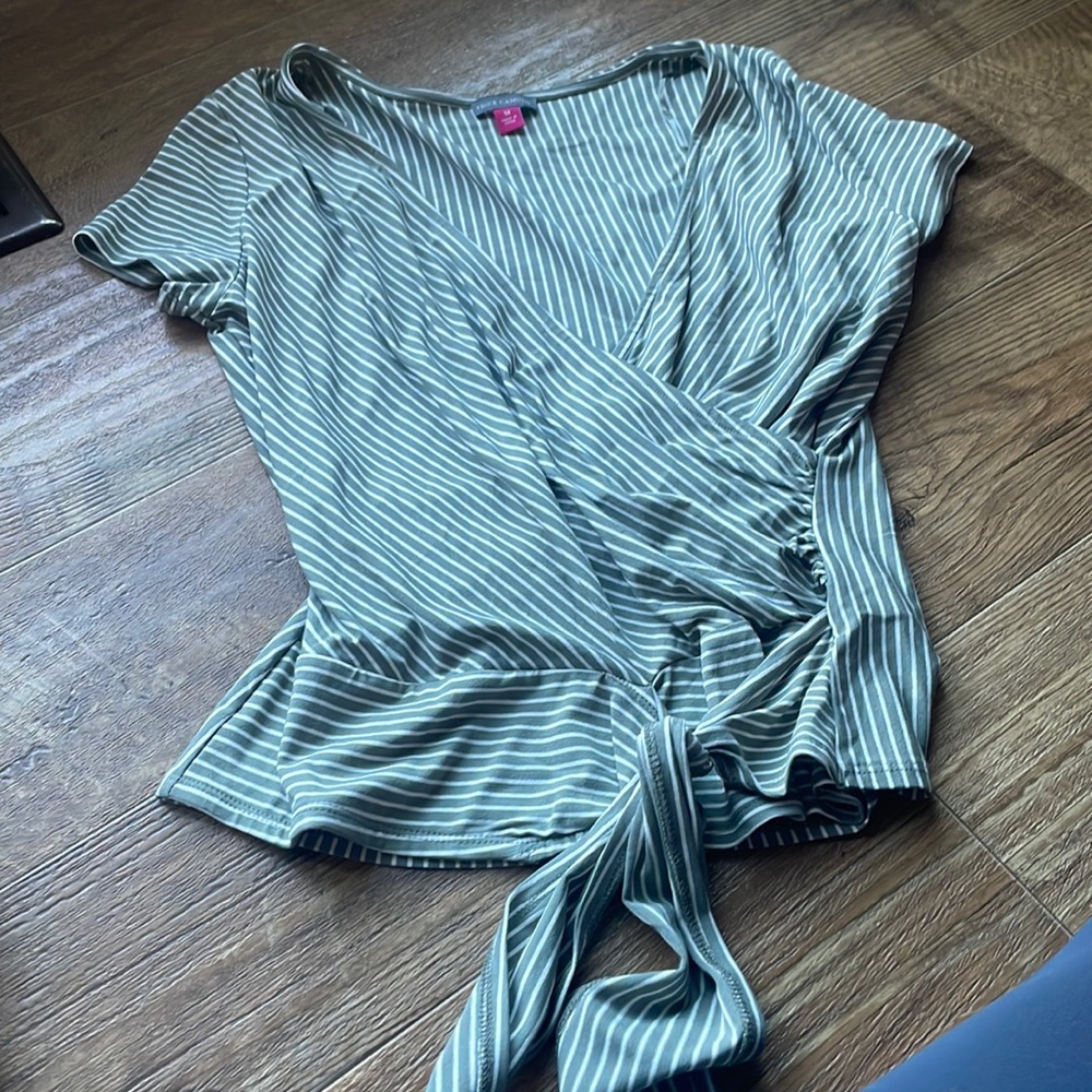 Vince camuto shirt